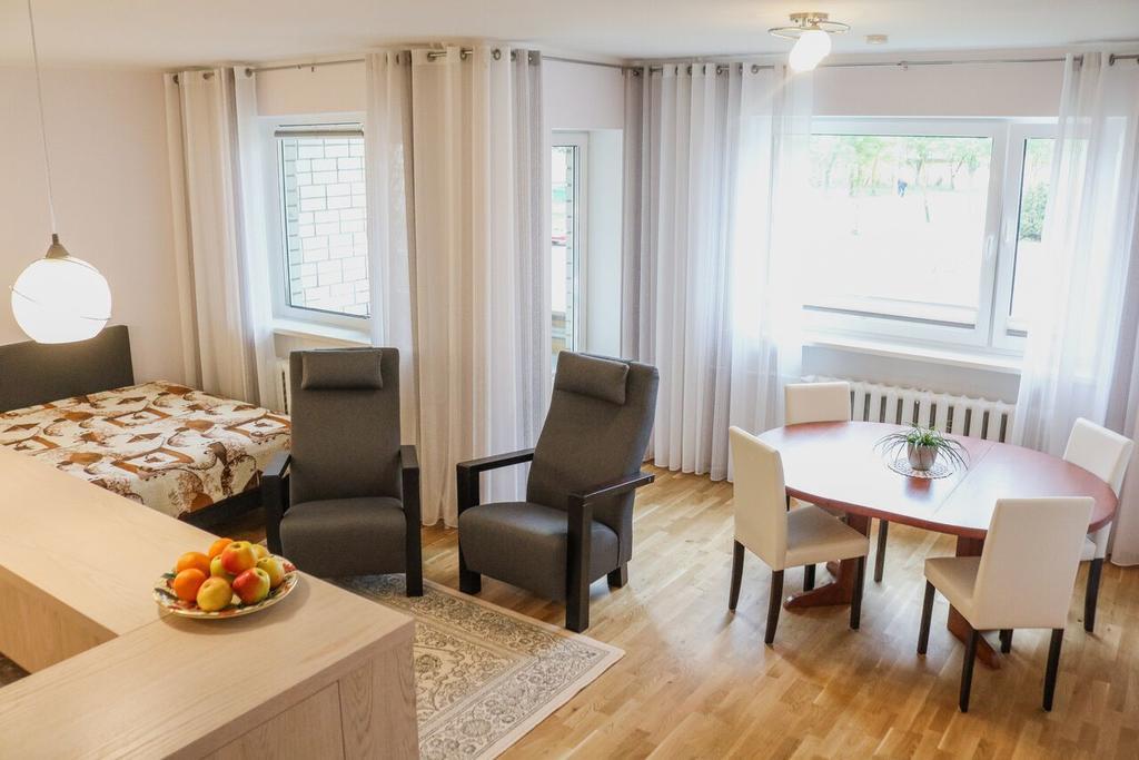 Metsa 49 Apartment Haapsalu Buitenkant foto